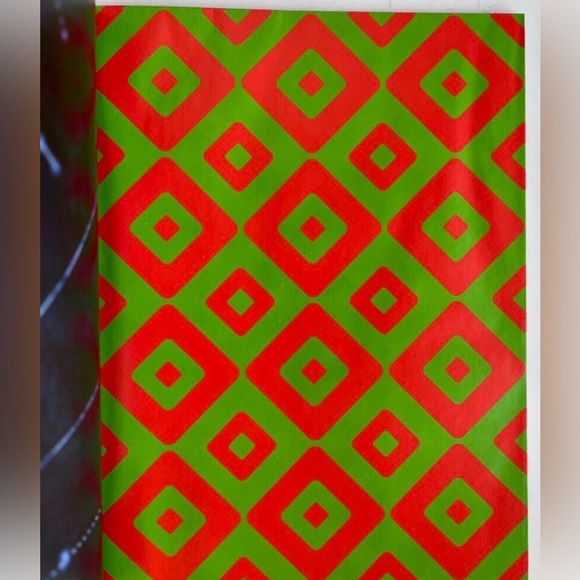 Gucci Holiday Special Edition Wallpaper - Picture 4 of 8